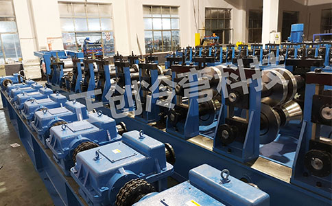 汽車車廂板設(shè)備有什么作用？